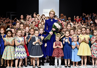 2018 S/S Kidswear in Moscow -- Runway Analysis