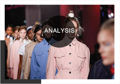 A Changeable Age -- Comprehensive Analysis of Womenwear Catwalks
