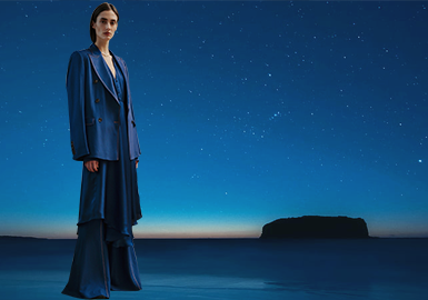 Dior Blue -- The Color Trend for Womenswear