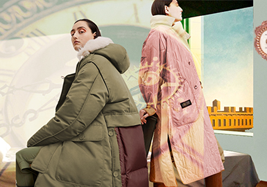 Re-Created Time -- The Color Trend for Fabrics of Women's Puffa Jackets