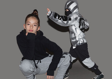 Dark Style -- Nununu The Kidswear Benchmark Brand