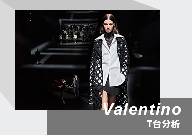 Punk and Romantic Gesture -- The Womenswear Catwalk Design of Valentino